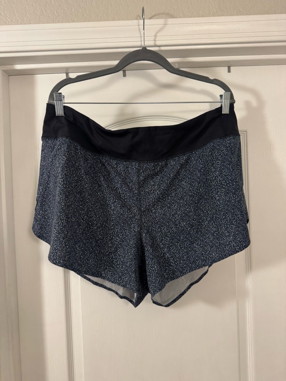 Athleta Run With It 3" Shorts